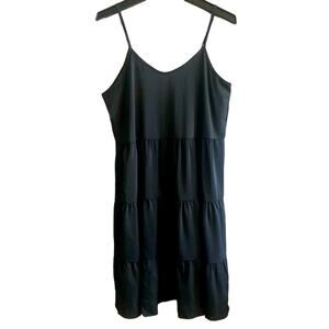 Beachsissi Black Tiered Adjustable Spaghetti Strap Sundress Small